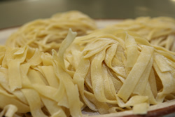fresh-made-pasta-montano
